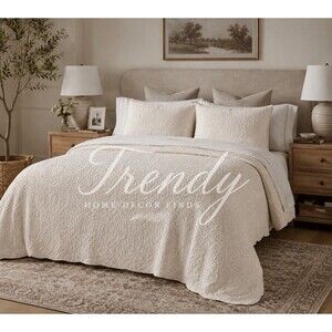 RARE 3pc King Reversible Lightweight Matelasse Quilt and Shams Set Vine NEW